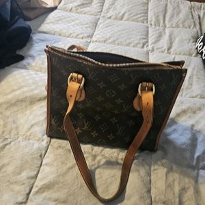 Authentic lv